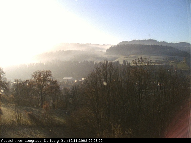 Webcam-Bild: Aussicht vom Dorfberg in Langnau 20081116-090500