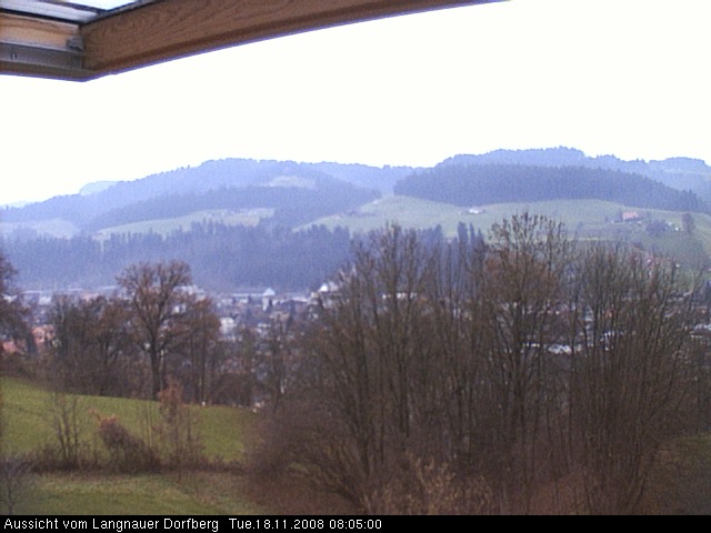 Webcam-Bild: Aussicht vom Dorfberg in Langnau 20081118-080500
