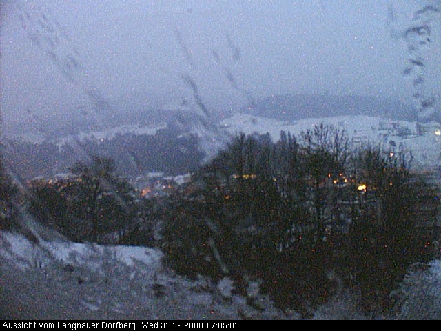 Webcam-Bild: Aussicht vom Dorfberg in Langnau 20081231-170500