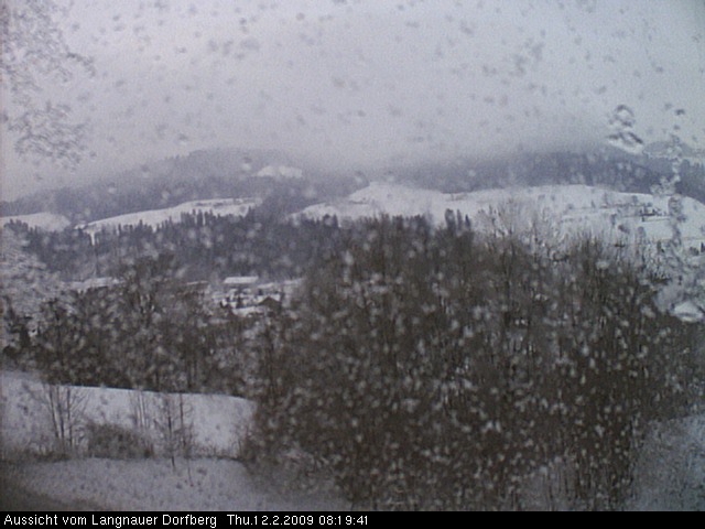 Webcam-Bild: Aussicht vom Dorfberg in Langnau 20090212-081941