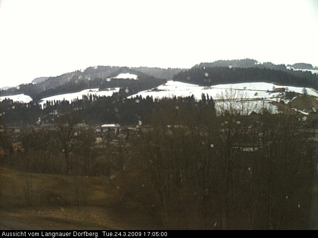 Webcam-Bild: Aussicht vom Dorfberg in Langnau 20090324-170500