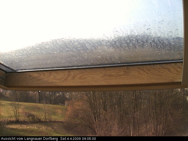 Webcam-Bild: Aussicht vom Dorfberg in Langnau 20090404-090500