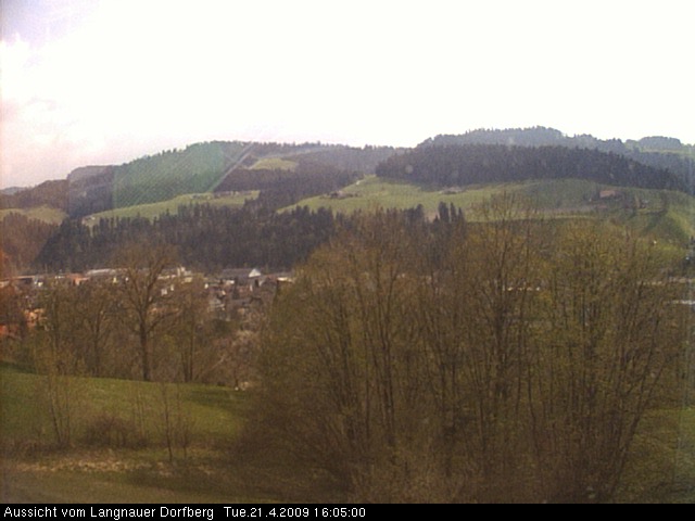 Webcam-Bild: Aussicht vom Dorfberg in Langnau 20090421-160500