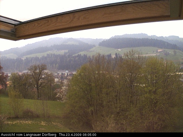 Webcam-Bild: Aussicht vom Dorfberg in Langnau 20090423-080500