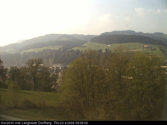 Webcam-Bild: Aussicht vom Dorfberg in Langnau 20090423-090500