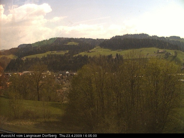 Webcam-Bild: Aussicht vom Dorfberg in Langnau 20090423-160500