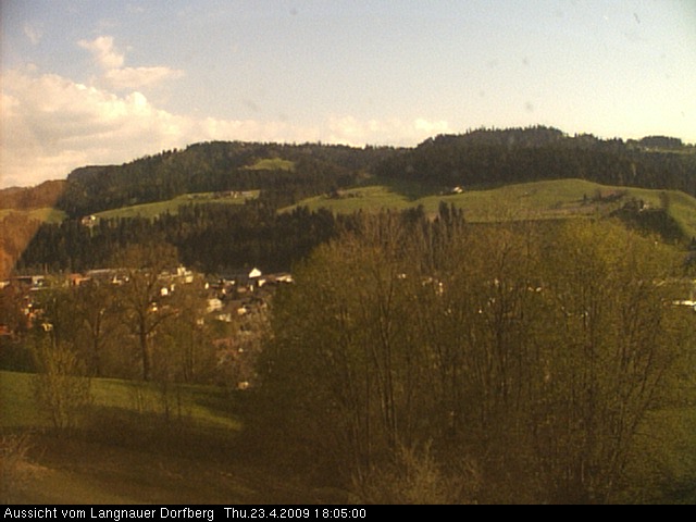Webcam-Bild: Aussicht vom Dorfberg in Langnau 20090423-180500