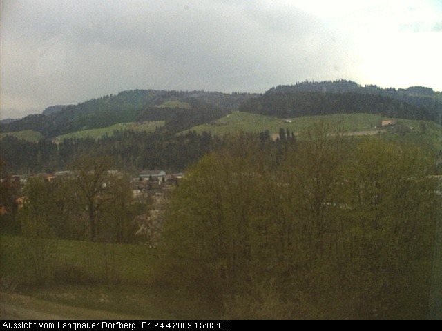 Webcam-Bild: Aussicht vom Dorfberg in Langnau 20090424-150500