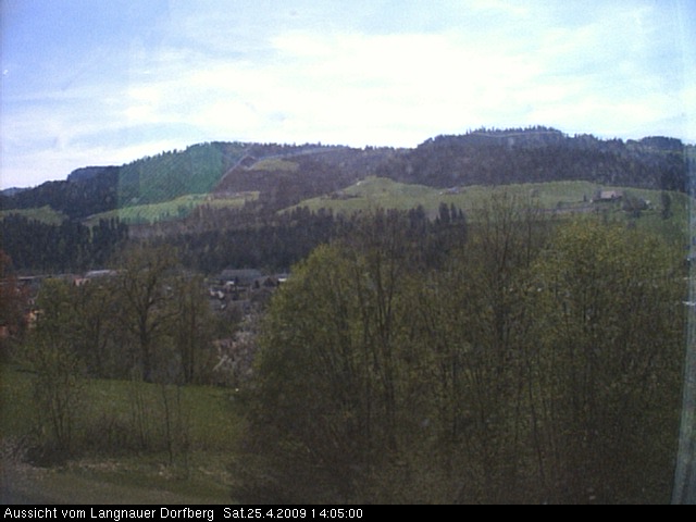 Webcam-Bild: Aussicht vom Dorfberg in Langnau 20090425-140500