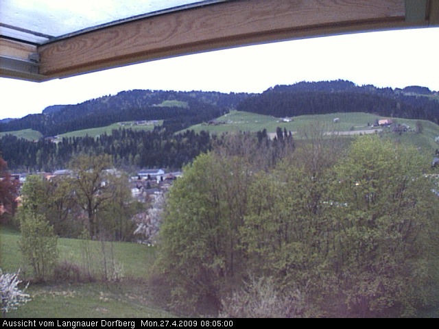 Webcam-Bild: Aussicht vom Dorfberg in Langnau 20090427-080500