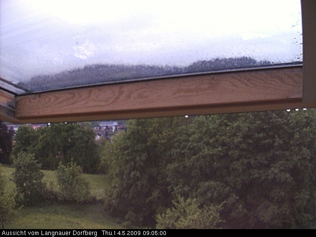 Webcam-Bild: Aussicht vom Dorfberg in Langnau 20090514-090500