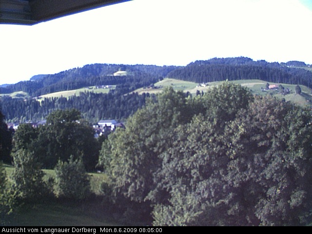 Webcam-Bild: Aussicht vom Dorfberg in Langnau 20090608-080500