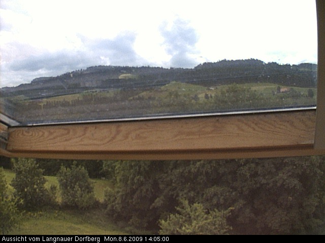 Webcam-Bild: Aussicht vom Dorfberg in Langnau 20090608-140500