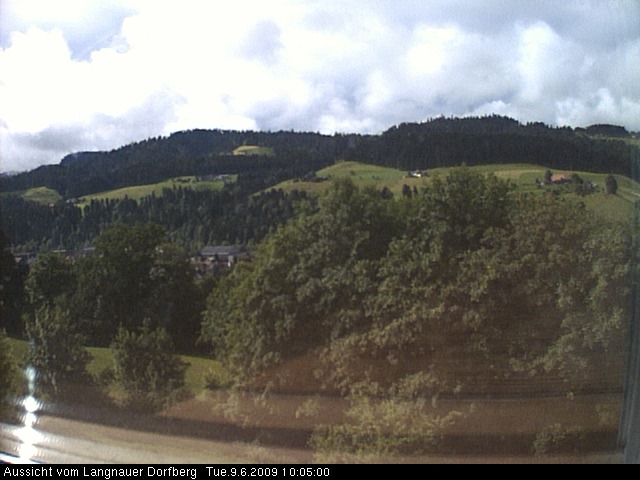 Webcam-Bild: Aussicht vom Dorfberg in Langnau 20090609-100500