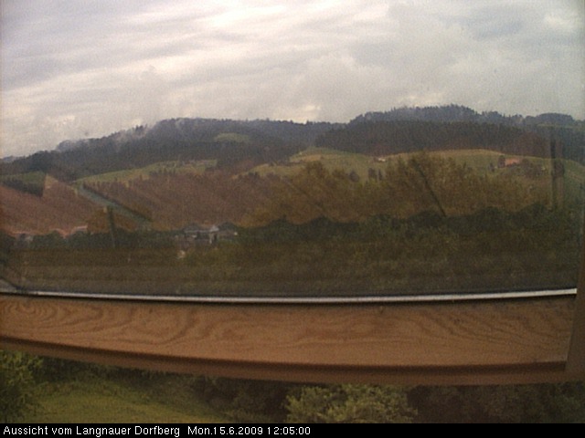 Webcam-Bild: Aussicht vom Dorfberg in Langnau 20090615-120500