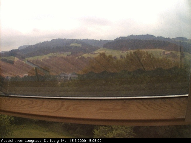 Webcam-Bild: Aussicht vom Dorfberg in Langnau 20090615-150500