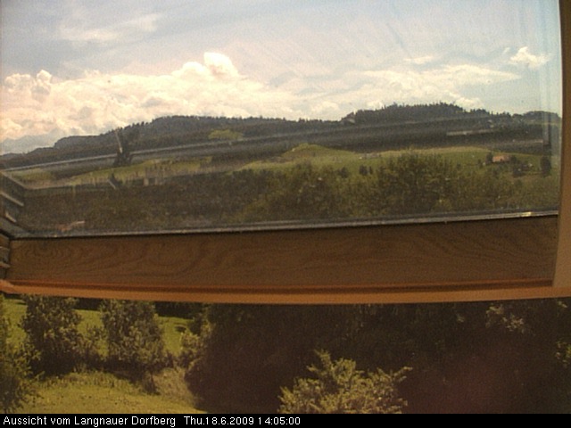Webcam-Bild: Aussicht vom Dorfberg in Langnau 20090618-140500