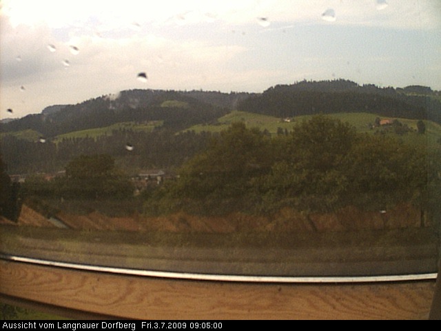 Webcam-Bild: Aussicht vom Dorfberg in Langnau 20090703-090500