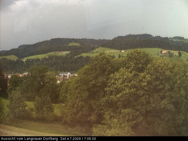 Webcam-Bild: Aussicht vom Dorfberg in Langnau 20090704-170500