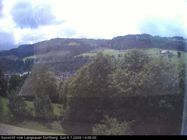 Webcam-Bild: Aussicht vom Dorfberg in Langnau 20090705-140500