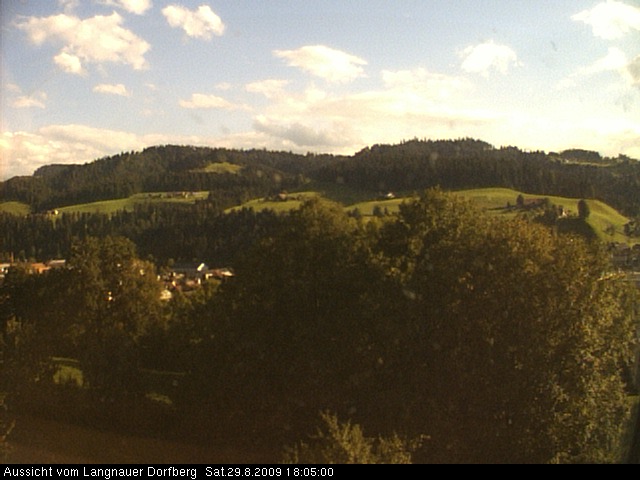 Webcam-Bild: Aussicht vom Dorfberg in Langnau 20090829-180500