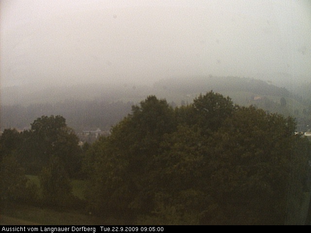 Webcam-Bild: Aussicht vom Dorfberg in Langnau 20090922-090500