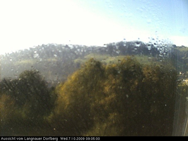 Webcam-Bild: Aussicht vom Dorfberg in Langnau 20091007-090500