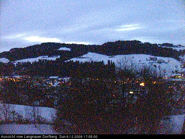 Webcam-Bild: Aussicht vom Dorfberg in Langnau 20091206-170500