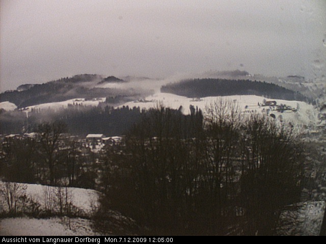 Webcam-Bild: Aussicht vom Dorfberg in Langnau 20091207-120500