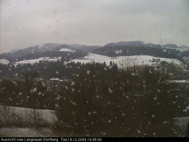 Webcam-Bild: Aussicht vom Dorfberg in Langnau 20091215-160500