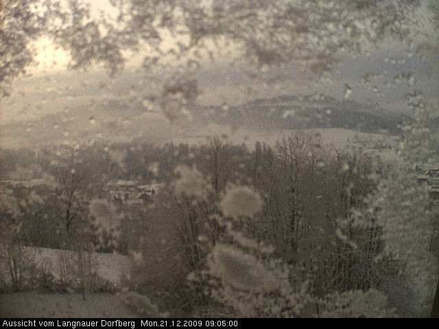 Webcam-Bild: Aussicht vom Dorfberg in Langnau 20091221-090500