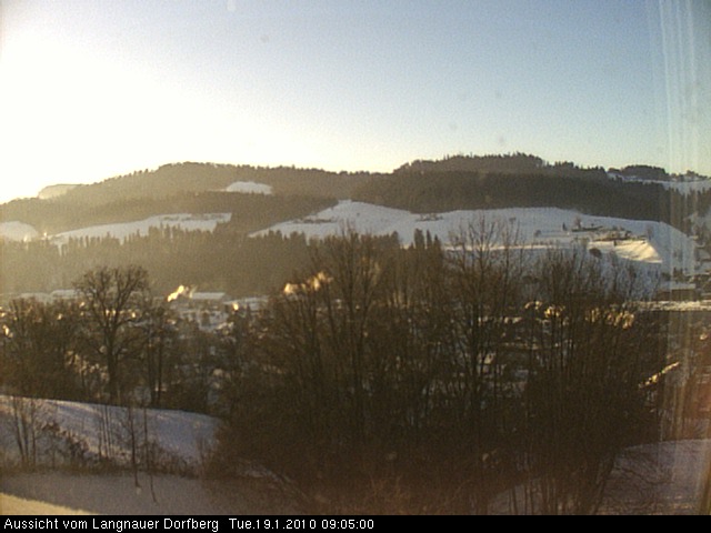 Webcam-Bild: Aussicht vom Dorfberg in Langnau 20100119-090500