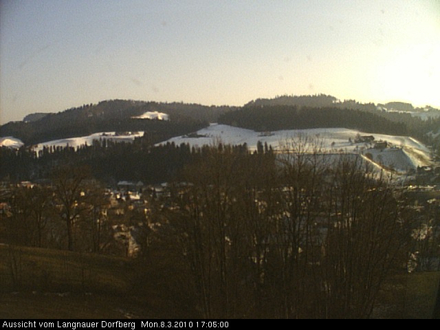 Webcam-Bild: Aussicht vom Dorfberg in Langnau 20100308-170500