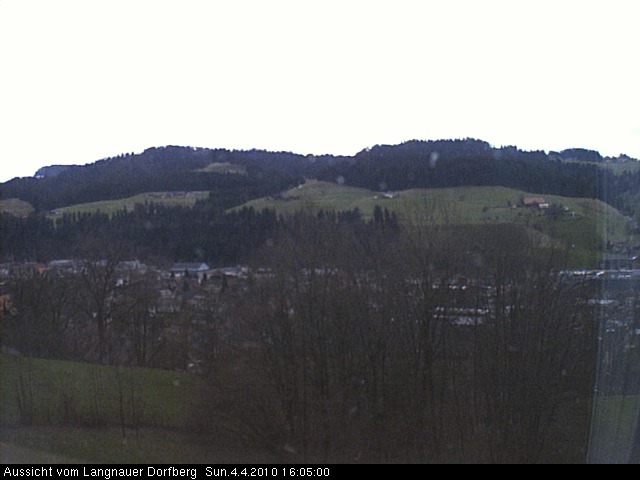 Webcam-Bild: Aussicht vom Dorfberg in Langnau 20100404-160500