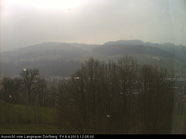 Webcam-Bild: Aussicht vom Dorfberg in Langnau 20100409-120500