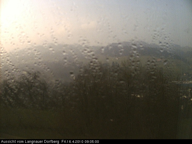 Webcam-Bild: Aussicht vom Dorfberg in Langnau 20100416-090500