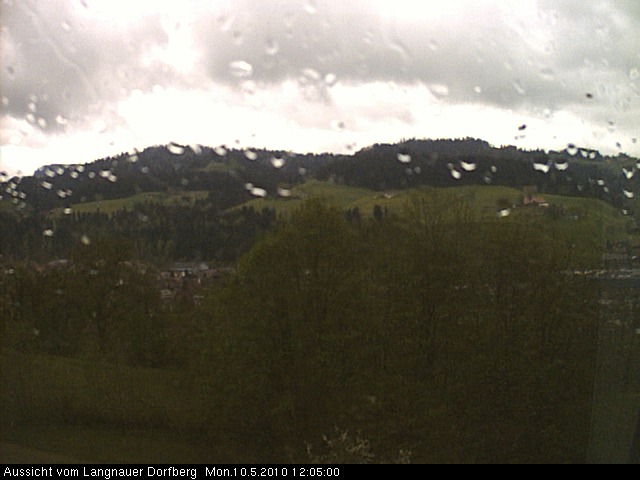 Webcam-Bild: Aussicht vom Dorfberg in Langnau 20100510-120500