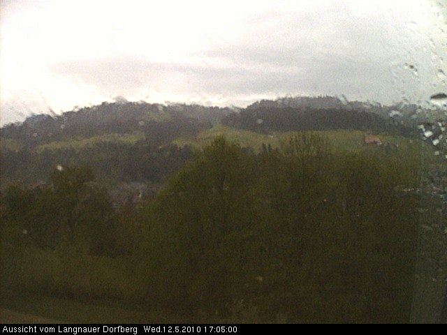 Webcam-Bild: Aussicht vom Dorfberg in Langnau 20100512-170500