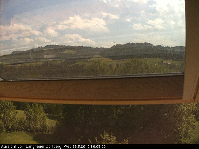 Webcam-Bild: Aussicht vom Dorfberg in Langnau 20100526-160500