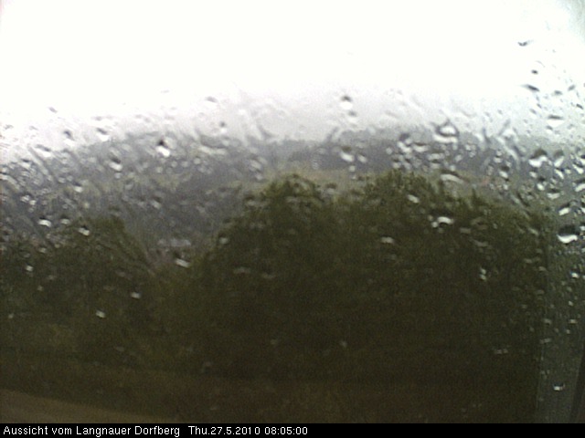 Webcam-Bild: Aussicht vom Dorfberg in Langnau 20100527-080500