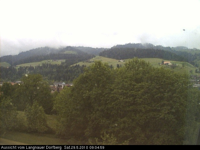 Webcam-Bild: Aussicht vom Dorfberg in Langnau 20100529-090500