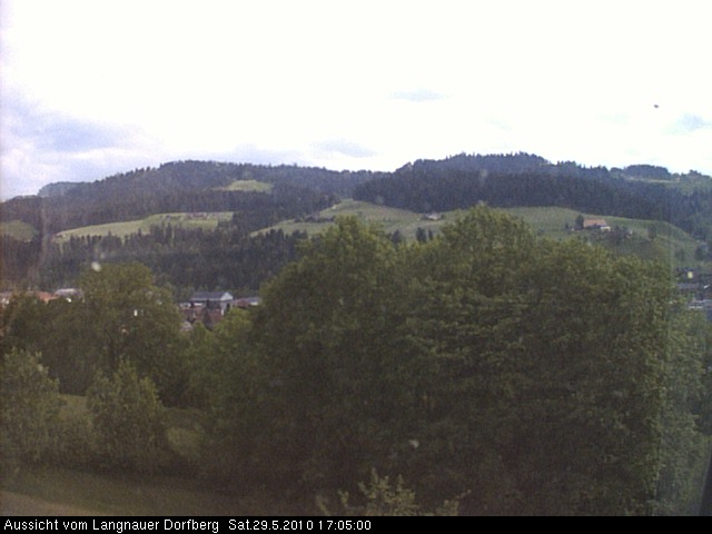 Webcam-Bild: Aussicht vom Dorfberg in Langnau 20100529-170500