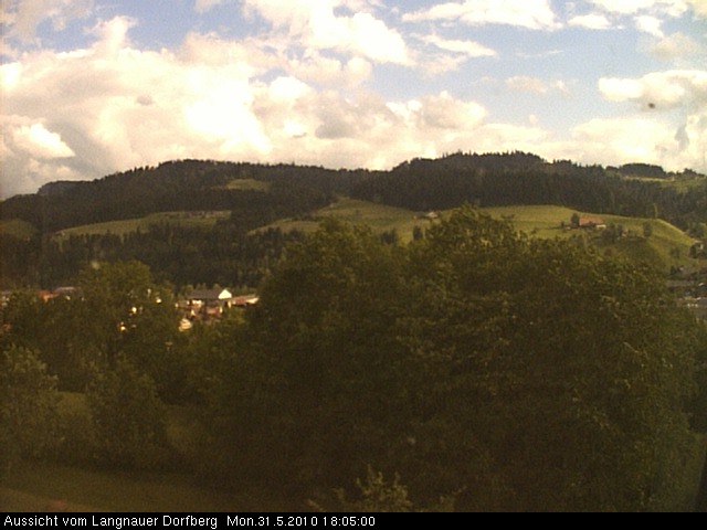 Webcam-Bild: Aussicht vom Dorfberg in Langnau 20100531-180500