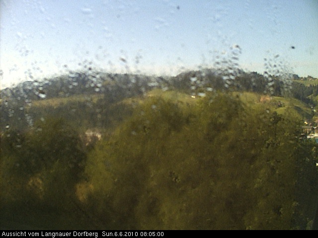 Webcam-Bild: Aussicht vom Dorfberg in Langnau 20100606-080500