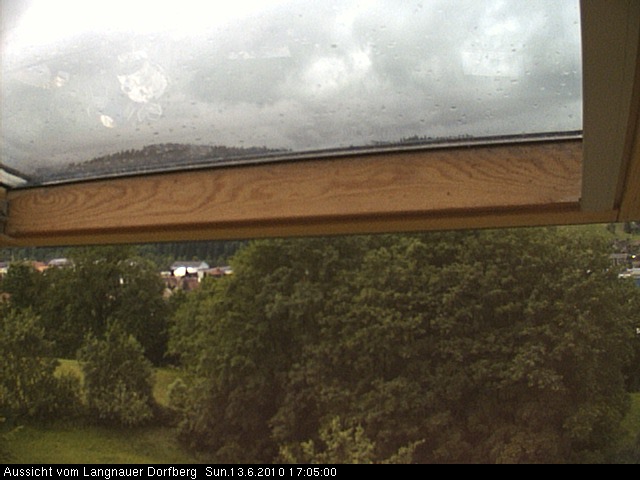 Webcam-Bild: Aussicht vom Dorfberg in Langnau 20100613-170500