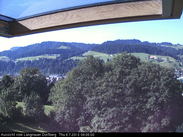 Webcam-Bild: Aussicht vom Dorfberg in Langnau 20100708-090500
