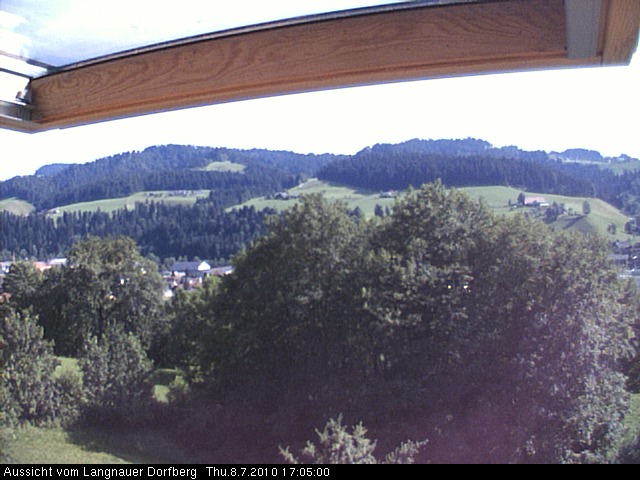 Webcam-Bild: Aussicht vom Dorfberg in Langnau 20100708-170500
