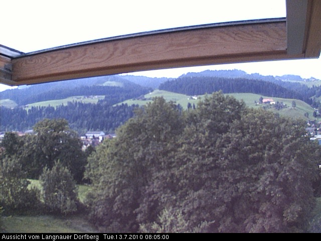 Webcam-Bild: Aussicht vom Dorfberg in Langnau 20100713-080500