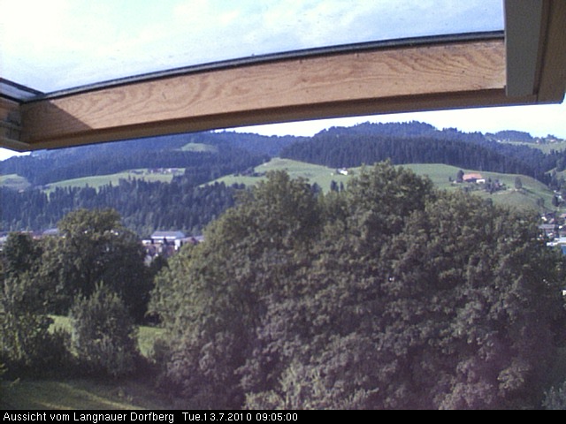 Webcam-Bild: Aussicht vom Dorfberg in Langnau 20100713-090500