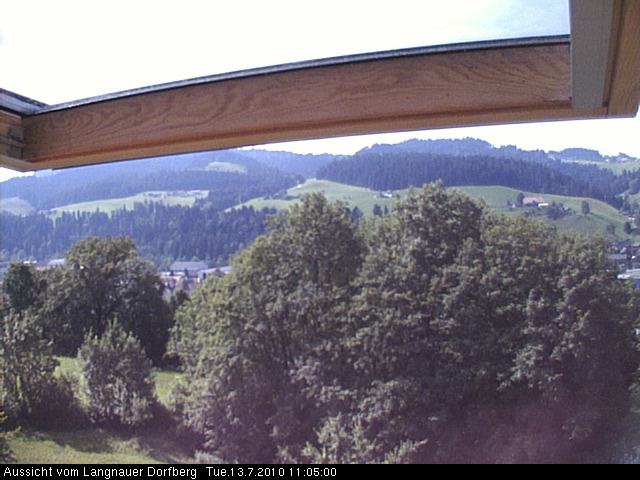 Webcam-Bild: Aussicht vom Dorfberg in Langnau 20100713-110500